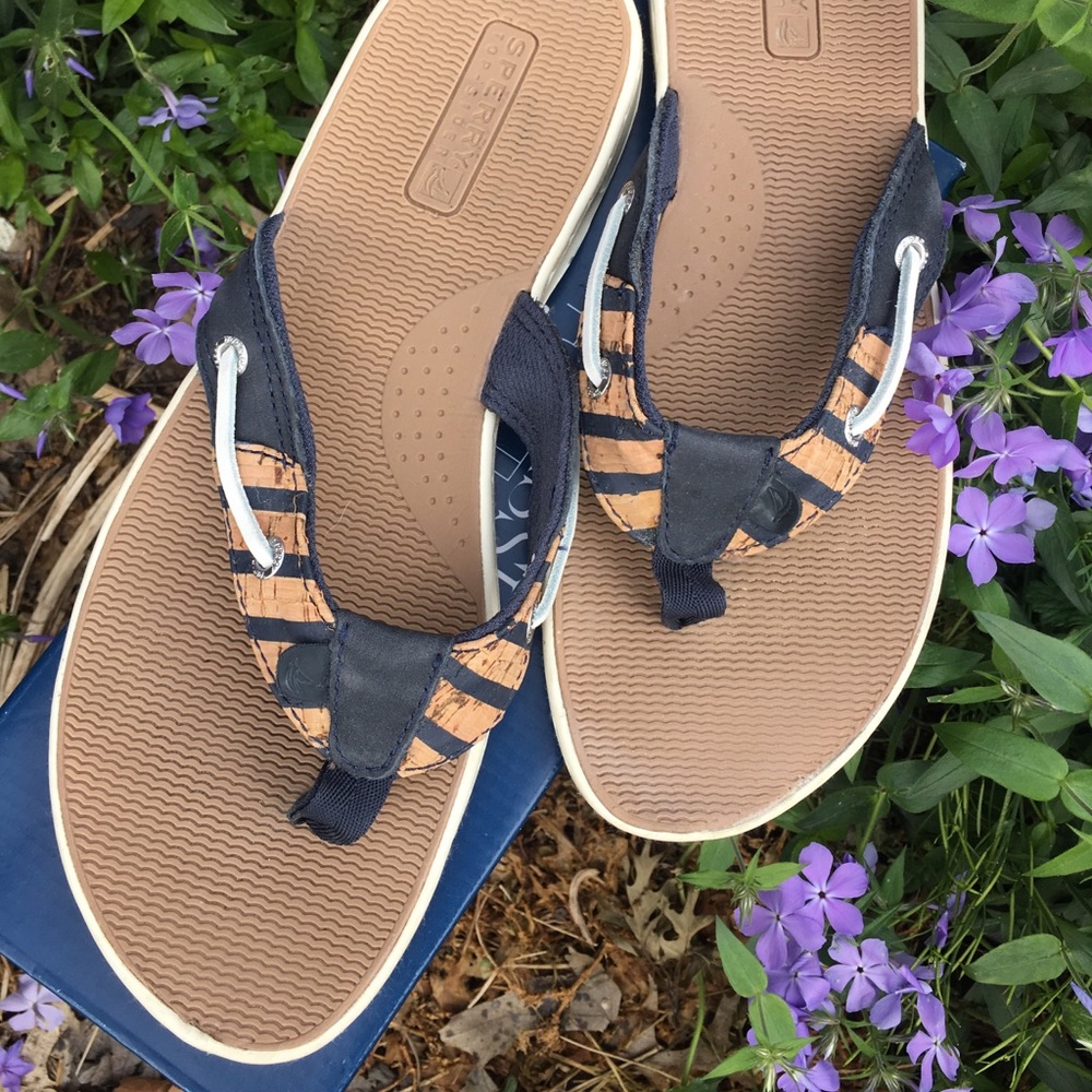 Sperry Flip Flops